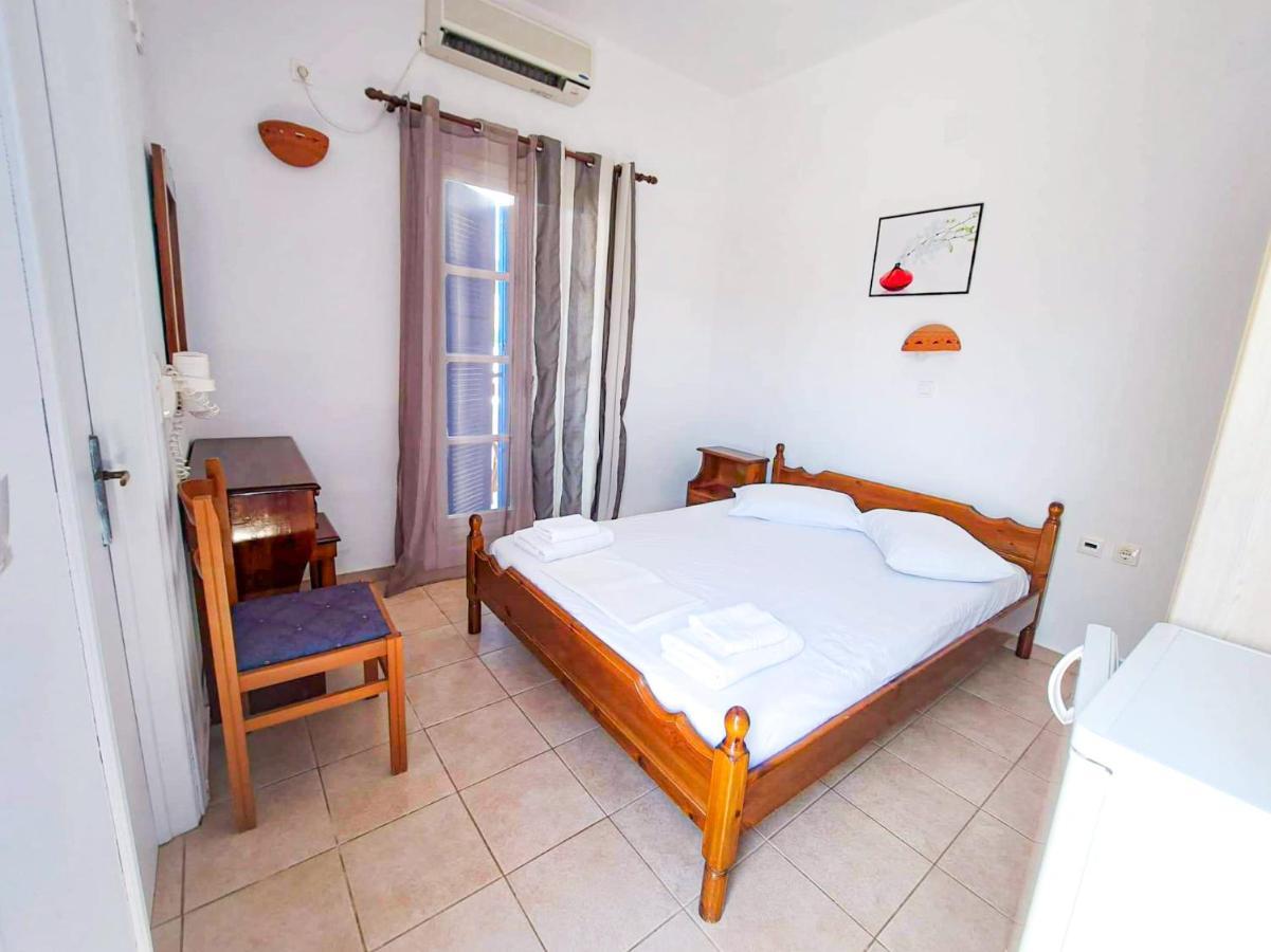 Sifneiko Arxontiko Hotel Faros  Bilik gambar